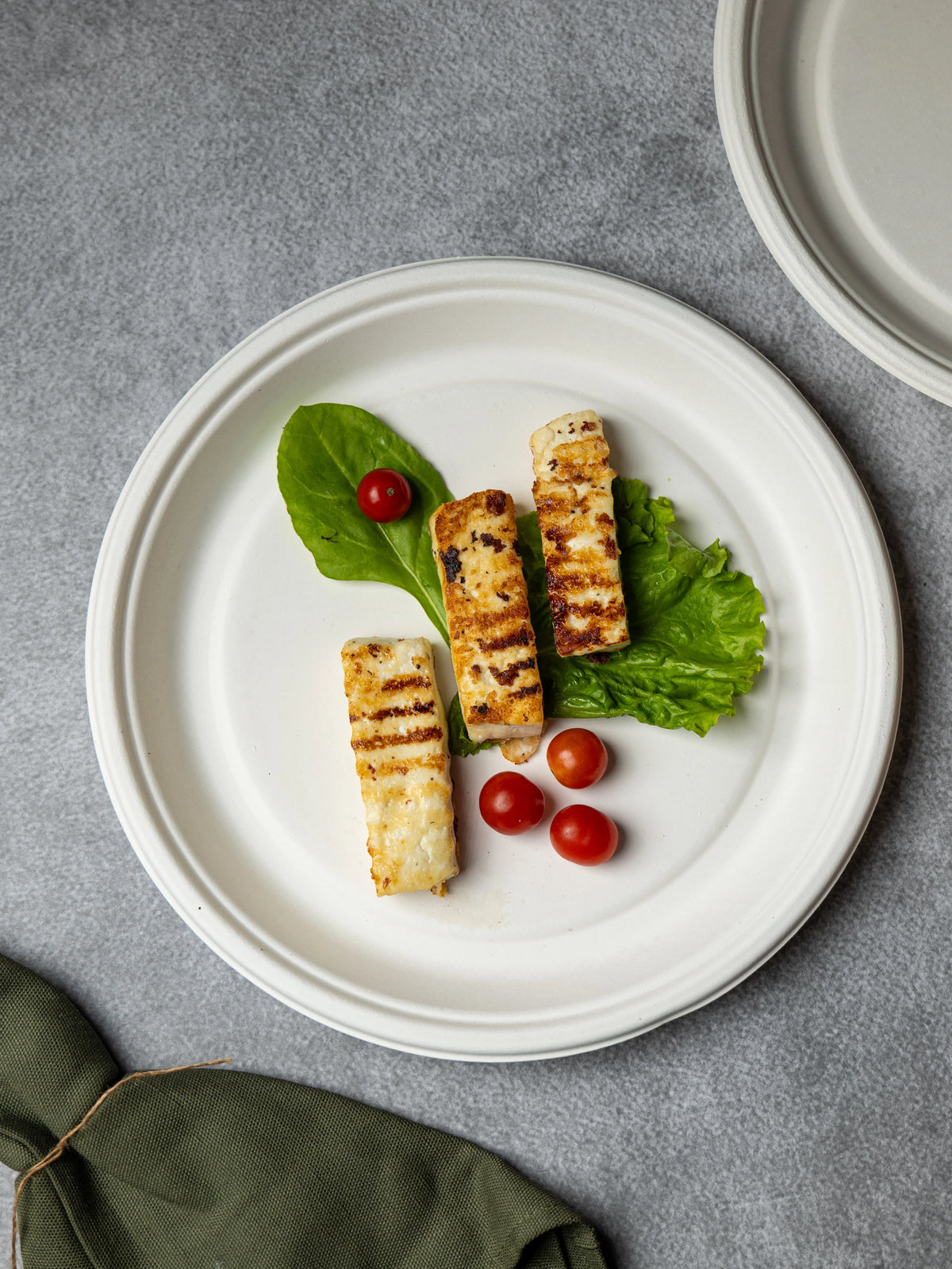 Round Plates